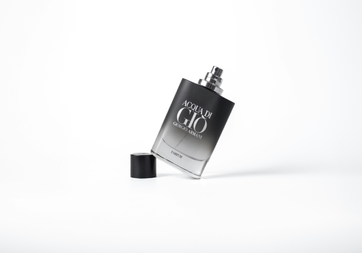 Hogyan hódította meg Giorgio Armani a parfümök világát>