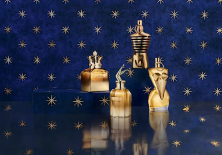 A látnok Jean Paul Gaultier a divatot és az illatokat egy egyedi történetté formálta>