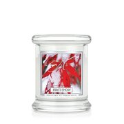 Kringle Candle First Snow illatgyertya mini 1 kanóc (127 g)