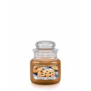 Country Candle Chocolate Chip Cookie illatosított gyertya mini 1 kanóc (104 g)