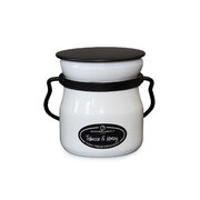 MILKHOUSE CANDLE Dohány és méz illatú gyertya KRÉM TÉRKÉS (142 g)