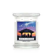 Kringle Candle Away in a Manger közepes 2 kanócos illatgyertya (411g)